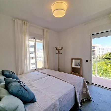 Sunrise On Spain Street 埃斯特波纳 外观 照片